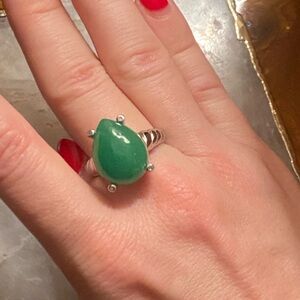 💚🎄Size 9 Sterling Ring!🎄💚